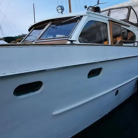 Yacht Historique Vieux Port La Rochelle Ла-Рошель