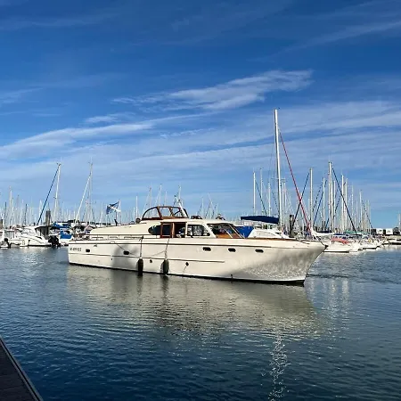 Bådhotel Yacht Historique Vieux Port La Rochelle *