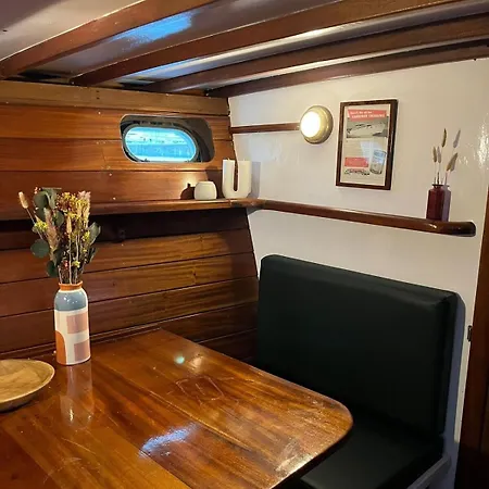 Yacht Historique Vieux Port La Rochelle * La Rochelle (Charente-Maritime)
